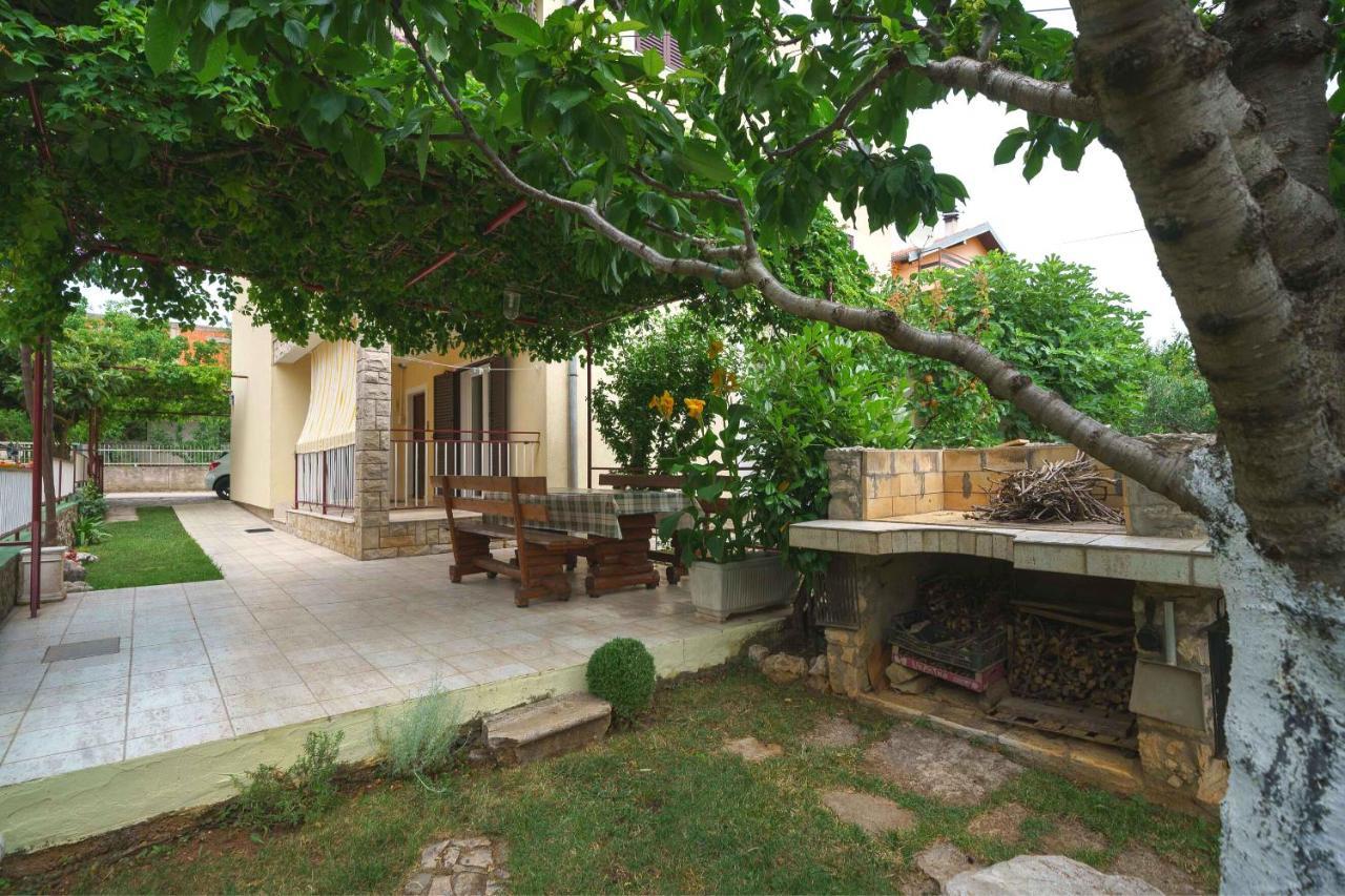 Apartment Bojic Vodice Exteriör bild